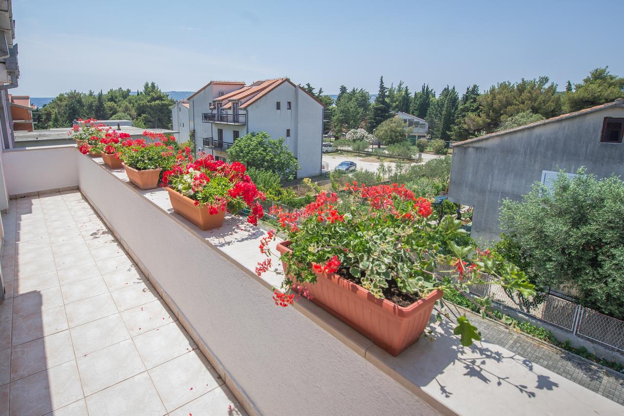Bed And Breakfast Helena Kaštela Exterior foto