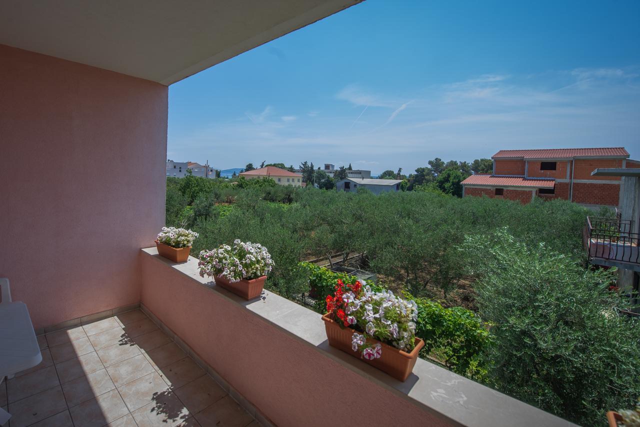 Bed And Breakfast Helena Kaštela Exterior foto
