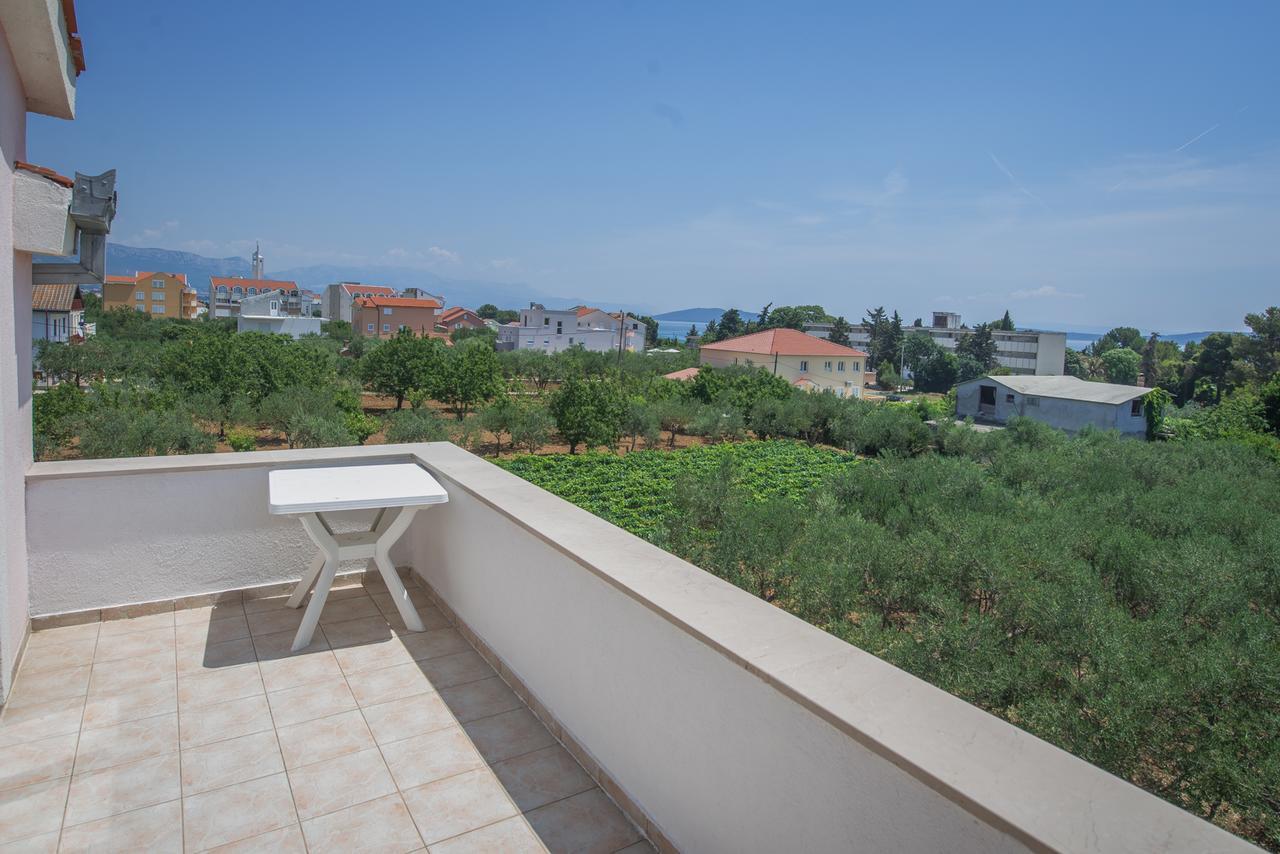 Bed And Breakfast Helena Kaštela Exterior foto